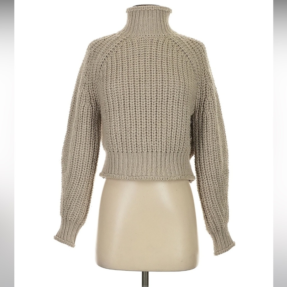 H&M Viral Chunky Cropped Turtleneck Sweater